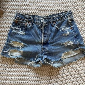Vintage Levi’s 501s Jean Shorts